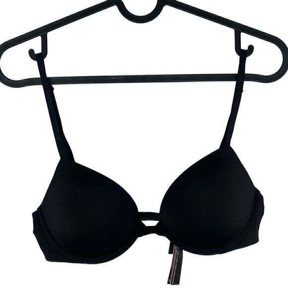 Victoria's Secret Underwire Padded Push Up Black Bra Size 32C - Picture 1 of 6